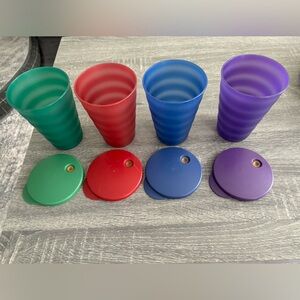 TUPPERWARE cups with lids